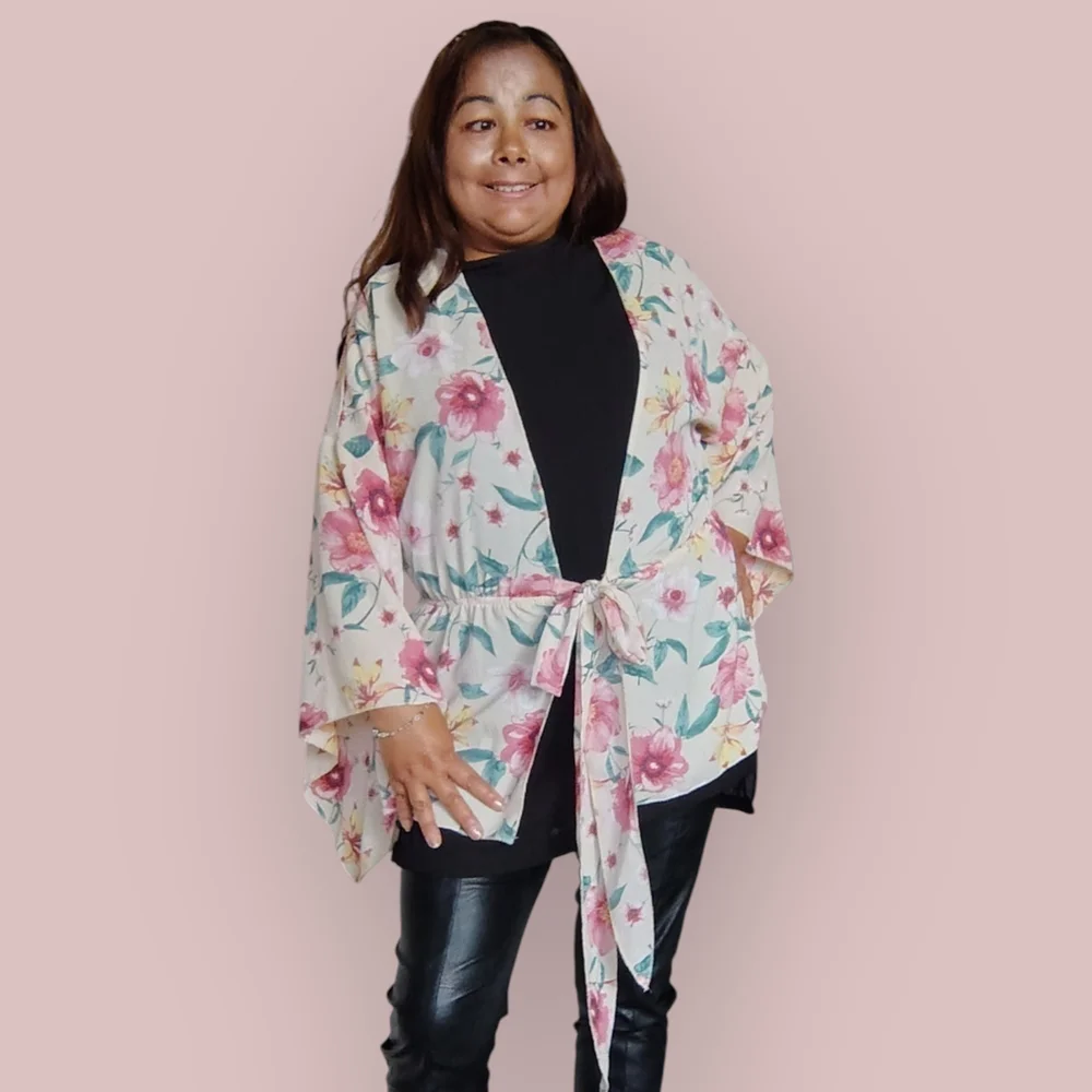 REVAMPED Women's Medium Floral Open-Front Kimono Cardigan - Picture 10 of 16